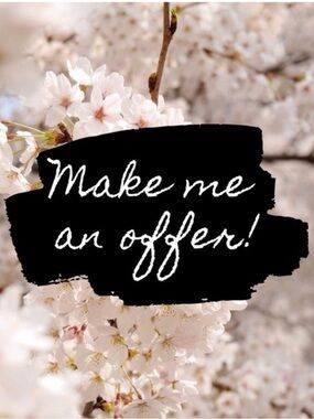 Make Me an Offer Graphic Sign - Black & White